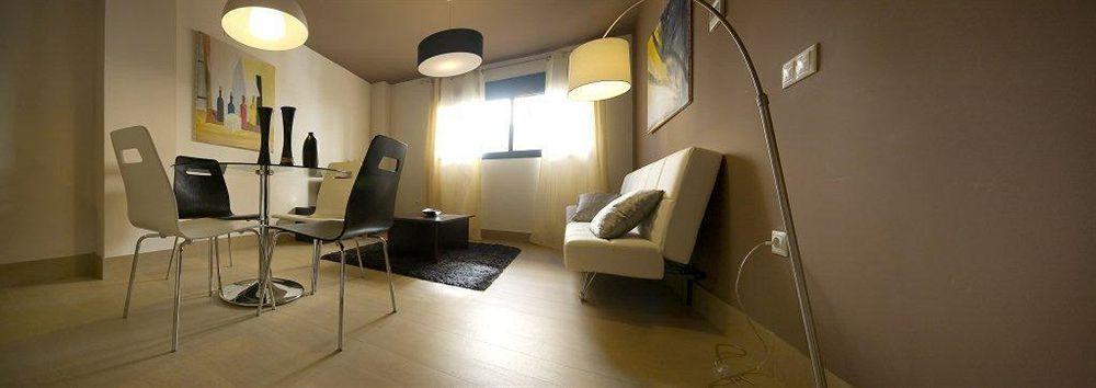 Apartamentos 16:9 Suites Almería Exteriör bild